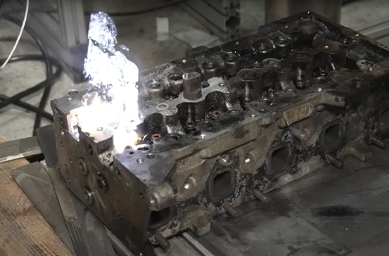 Laser Cleaning Cylinder Heads